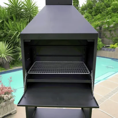 800 Free Standing Braai Mild Steel Wood Fire and Charcoal BBQ